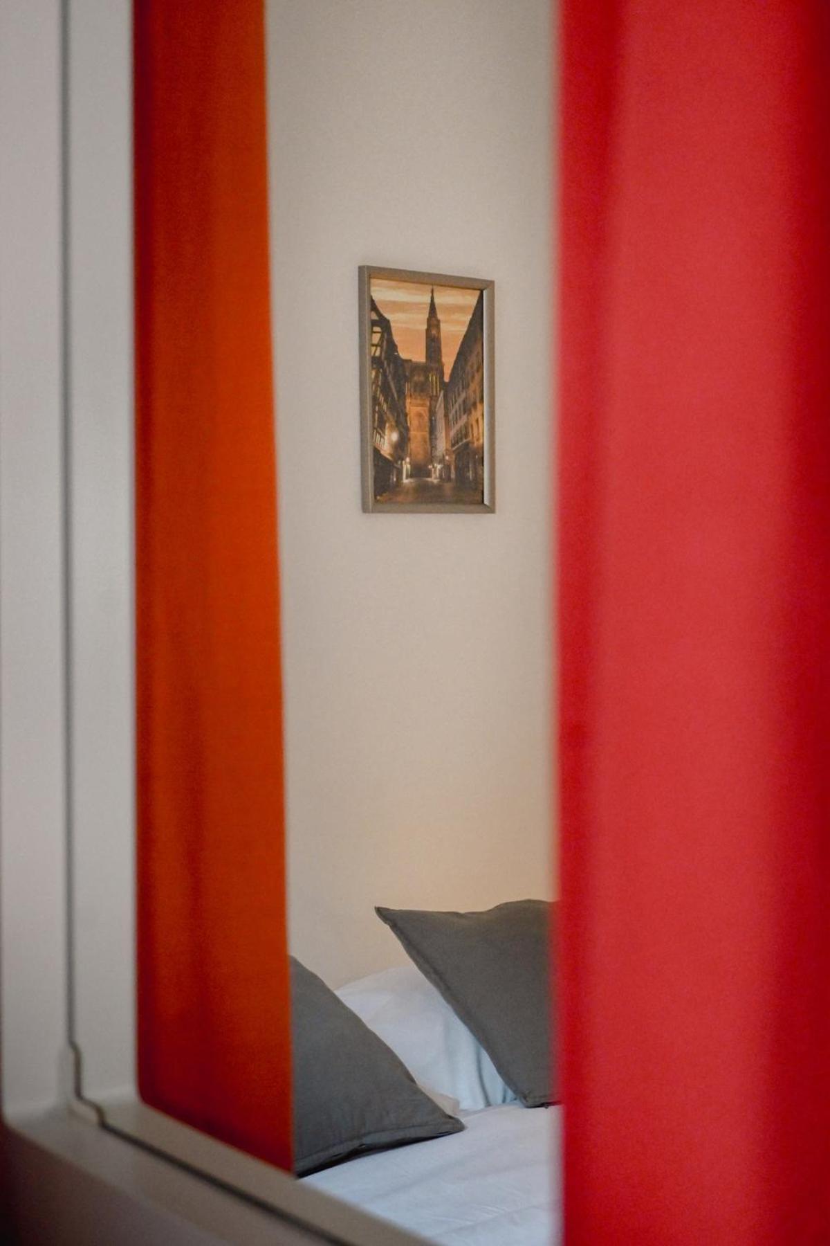 Les Appartements Rue Des Veaux - Quartier Cathedrale Strasbourg Exterior photo